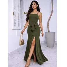 Vestido Longo  Elegante com Fenda, Ajustado ao Corpo, Alça Fina e Cintura Marcada – Look Festa/Evento