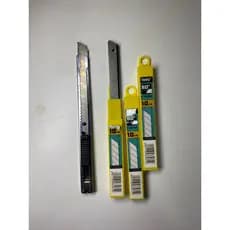 Estilete Profissional de Metal com Lâminas