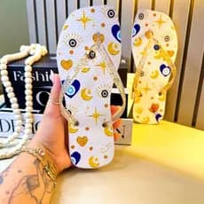 Chinelo Rasteira Rasteirinha Feminino Olho Grego Bico Quadrado com Pingente