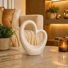 Vaso de Coração Moderno de Cerâmica Decorativo para Enfeite de Casa Mesa Sala Rack Estante