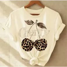 CAMISETA FEMININA CEREJA ONÇA T-SHIRT