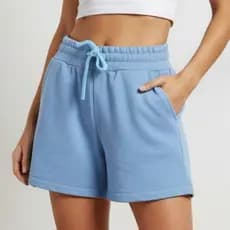 Short Feminino de Moletom Soltinho com Cintura Elástica e Bolsos Casual Confortável Versátil