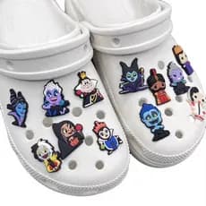 🌟 Kit 12 Pingentes de Sapato – Personagens Vilões Disney | PVC Premium | Para Babuches e Acessórios