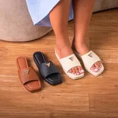 Slide Feminino Flatform Plataforma Baixa Pala Texturizada Chinelo Conforto Casual com Necessaire