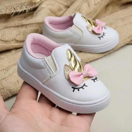 Sapatinho Infantil Feminino Unicórnio Fácil De Calçar do 19 ao 25