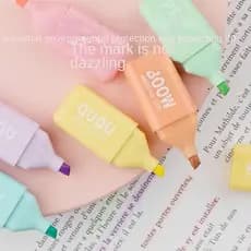Estojo Porta Marca Texto + Mini Marca Texto em Formato de Urso Fofo com 6 Unidades - HE59824