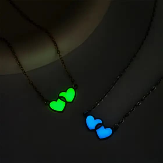 Colar de coração luminoso, colar de coração em aço inoxidável banhado a ouro 18K