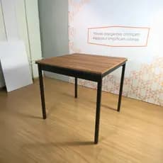 Mesa Jantar Industrial Para 4 Lugares, Compacta | Carvalho Amadeirado, Estrutura Preta Moderna