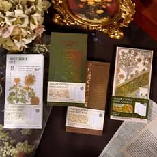 Caderno de Planejamento Diário Semanal Estilo Vintage - Folha Dourada Autopreenchível para Gestão de Tempo Produtividade