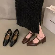 High-End francês Retro Mary Jane sapatos marrom único sapatos bombas inverno versão coreana sapatos femininos com saia p