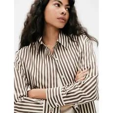 Camisa Social Feminina listrada /Blusa Social Feminina Crepe Listrada - Elegância e Conforto para seu Dia a Dia