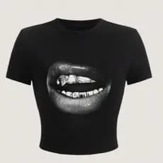 Blusa Cropped Feminino Estampa Boca Estilosa Moda Y2K Streetwear Tumblr Fashion