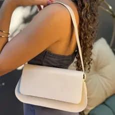 Bolsa Feminina De Ombro Baguete Estilosa Detalhe Fivela  Art Life