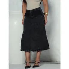 Saia Midi Jeans Evasê Com Bolsos Com Tampa Com Lycra Modesta