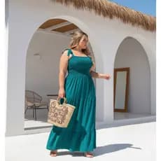 Vestido longo moda plus size corpo de lastex com alças soltinho rodado básico verão elegante e confortável