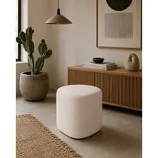 01 Puff Geométrico Orgânico Decorativo Bouclé Moderno para Sala Luxo
