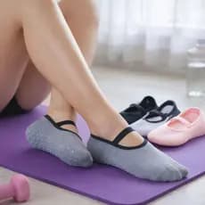 Meias Pilates Antiderrapante Feminina Sapatilha Academia Yoga  Kits 1,2,3,4 pares Conforto e Segurança