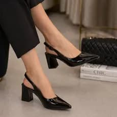 Scarpin Feminino Slingback Salto Grosso Verniz Conforto Trabalho Dia a Dia Casual Chique