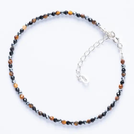 Pulseira Minimalista Facetada da Tripla Proteção - Proteção, Poder e Equilíbrio: Obsidiana,Hematita e Olho de Tigre