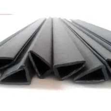 Canaleta Pvc 7 mm Preta (A-4)  Para 25 Fls/75 Grs Pct.c/ 25 Unds Para Encadernação