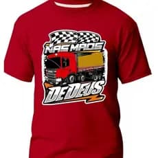 Camiseta Unissex Adulto e Infantil "Nas Mãos de Deus" Camisa Caminhoneiro Edição Especial Estradeiro 2026 100% Algodão