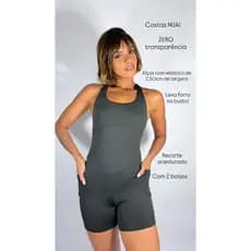 Macaquinho Fitness Curto Com Bolso - Conforto e Zero Transparência