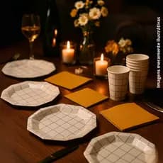 Kit 40 ou 80 Itens Festa Descartável Xadrez Dourado - Copos, Guardanapos e Pratos
