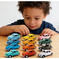 Carrinho Miniatura Fusca Fusquinha | Modelo Clássico Colecionável em Metal