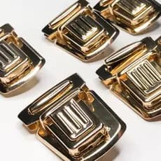 Fecho - Dourado - para Bolsas em geral - 3Uni