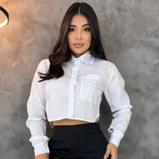 Camisa Cropped De Brilho com Manga Comprida Colarinho e Bolso Com STRASS Moda Country
