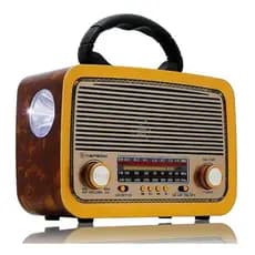 Rádio Retrô Portátil Am Fm USB A Pilha Recarregável Bivolt Lanterna KA-3199 Kapbom