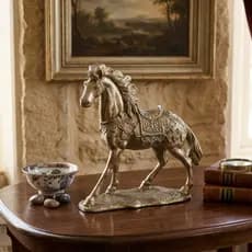 Estátua Cavalo Decorativo Luxo Moderna Elegante Design Sala Escritório Decoração Fina