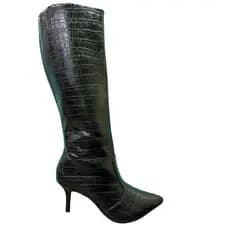 Bota Feminina Via Uno Bico Fino Cano Alto Salto 7cm Super Conforto