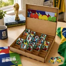 Organizador de Figurinhas Futebol Infantil MDF com 48 Divisórias para Cards Colecionáveis