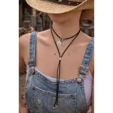 Colar Feminino Country com Cordão Pingentes Bota e Ferradura Nossa senhora – Estilo Western