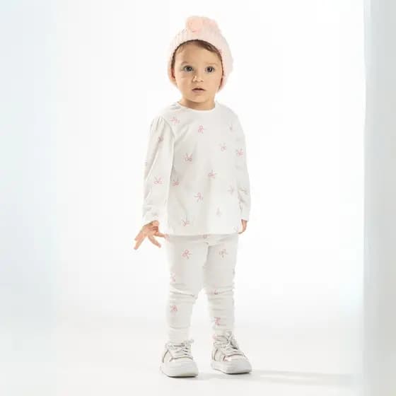Conjunto Infantil Menina Canelado Estampa de Laços Sublimada – Blusa com Manga Franzida e Legging