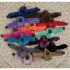 Chaveiro Pingente Pelúcia Macaco Macaquinho para Bolsas Mochilas Chaves