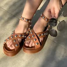 Sandália Papete Flatform Feminina Bolinhas Lançamento Caramelo