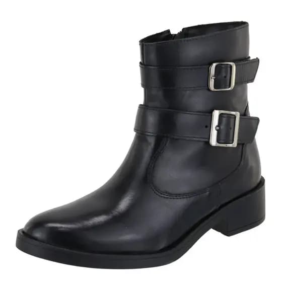 Bota em Couro Cano Curto Feminina Lançamento