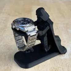 Porta-Relógio Darth Vader – Design Exclusivo para Fãs de Star Wars
