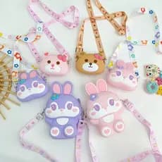 Bolsa Transversal Fofinha de Silicone Coelho Morango e Ursinho Para Meninas