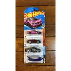 4 Hot wheels lote M