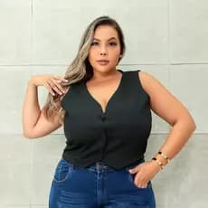 Coletinho Curto Plus Size Feminino Social Alfaiataria Forrado Com Botão Moda Atual