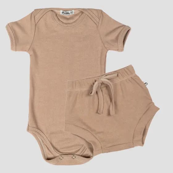Conjunto Bebê Body Manga Curta e Short Canelado RN ao GG Ribana Tapa Fralda Comfort 05c1