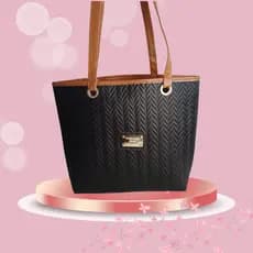 Bolsa Sacola Feminina de Ombro Grande De  Matelassê - Espaçosa - Casual e Estilosa