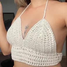 TOP CROCHÊ FEITO À MÃO CROPPED DECOTE MODA VERÃO