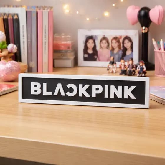 Display 3D Blackpink Colecionável Kpop Logo Stand Totem Decorativo