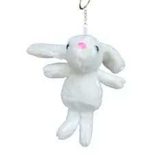 chaveiro com coelho de pelúcia colorido