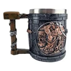 Caneca Medieval Artesanal Deuses Geek 3D em Resina Copo em Aço Inox Grande Térmico Chopp Cerveja Presente