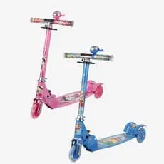 Patinete Infantil Dobrável Com Homem Aranha e Aleatoria 3 Rodas Base Scooter Led Metal Ferro Radical